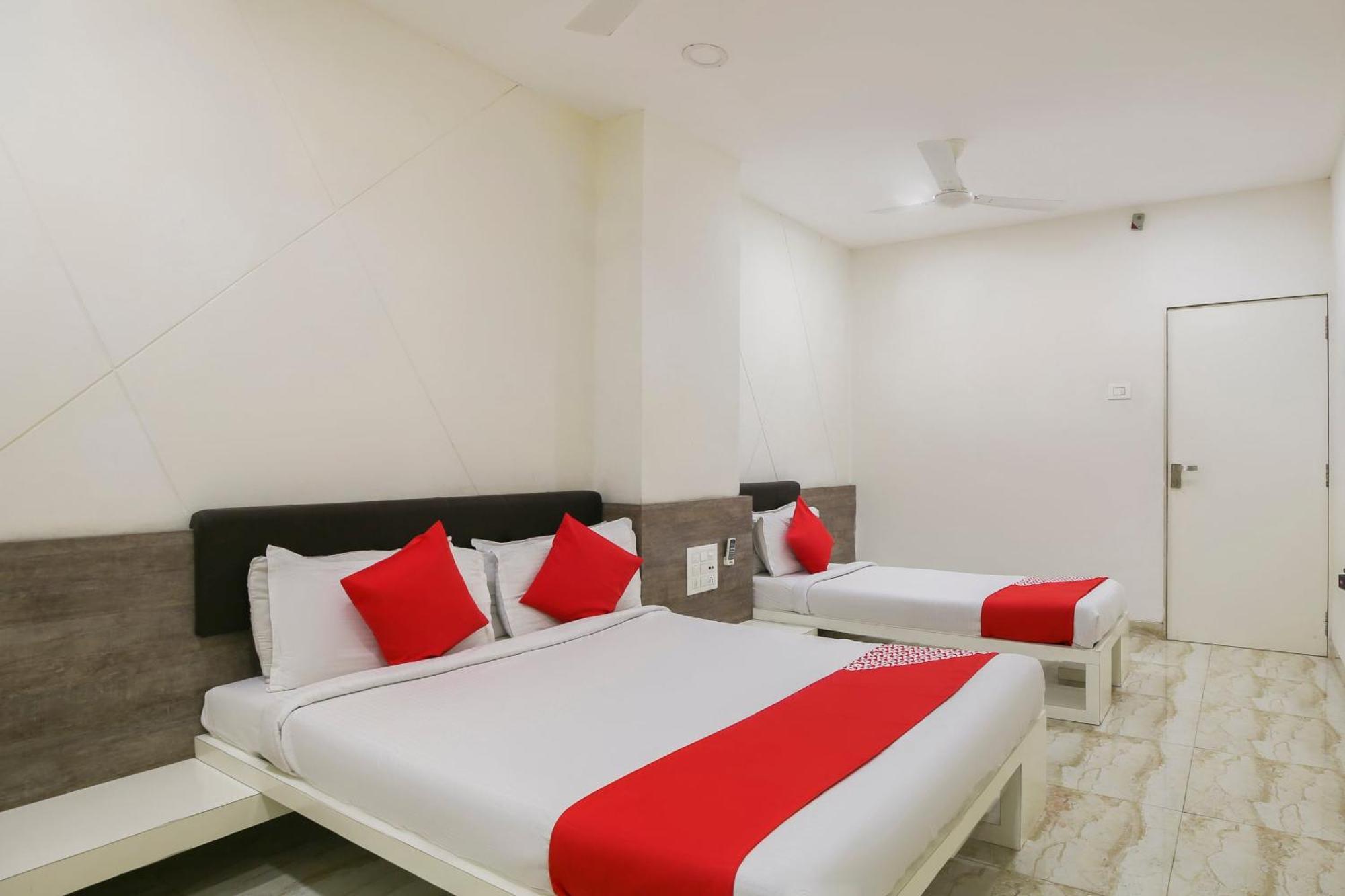 Hotel O Shiv Vatika Banquet & Rooms Bhatha Kültér fotó