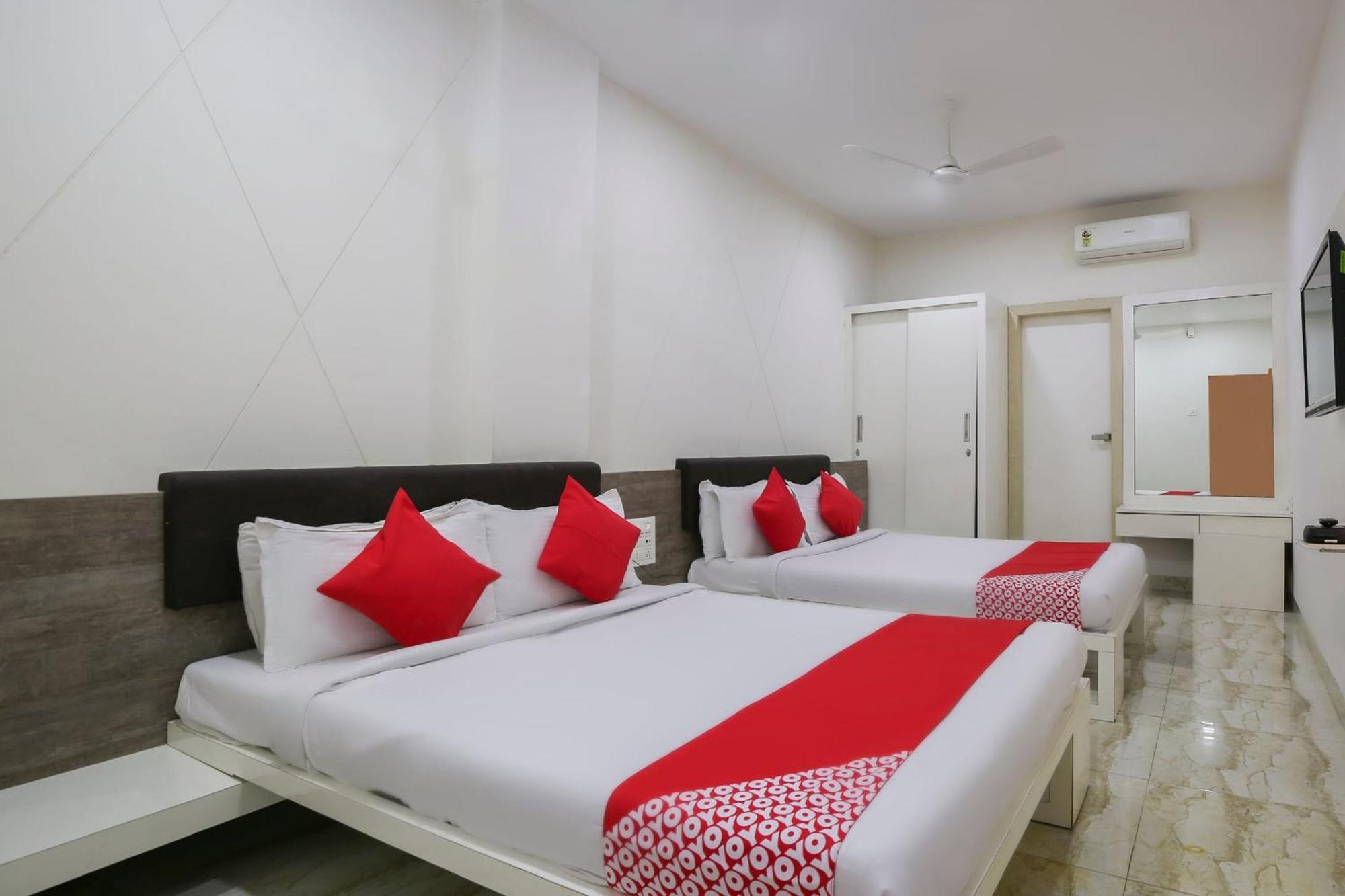 Hotel O Shiv Vatika Banquet & Rooms Bhatha Kültér fotó