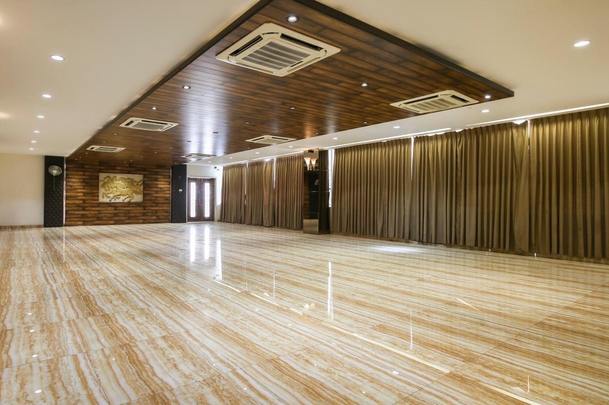 Hotel O Shiv Vatika Banquet & Rooms Bhatha Kültér fotó